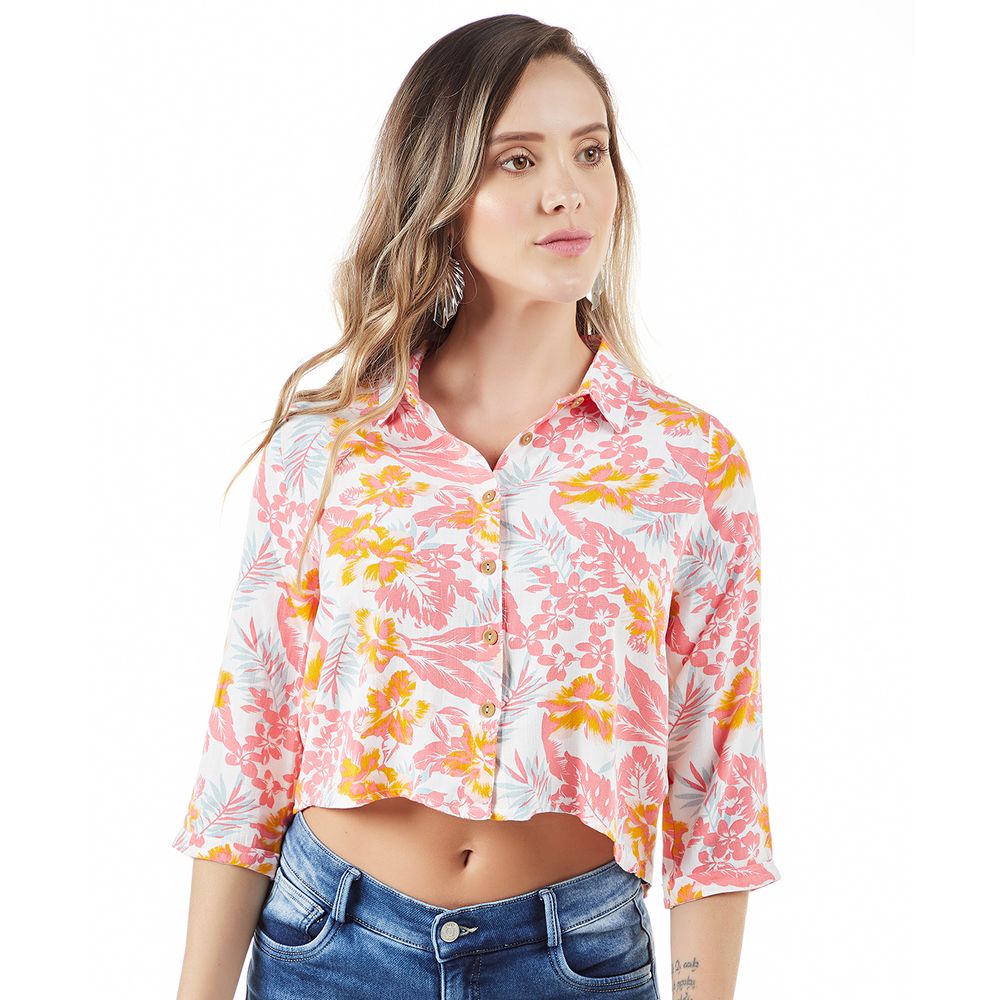 blusa tipo crop top