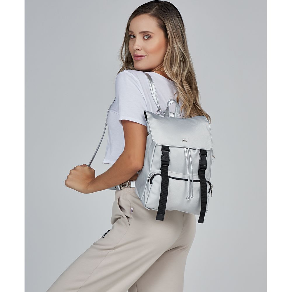 Bolso tipo morral con correas - stopjeans