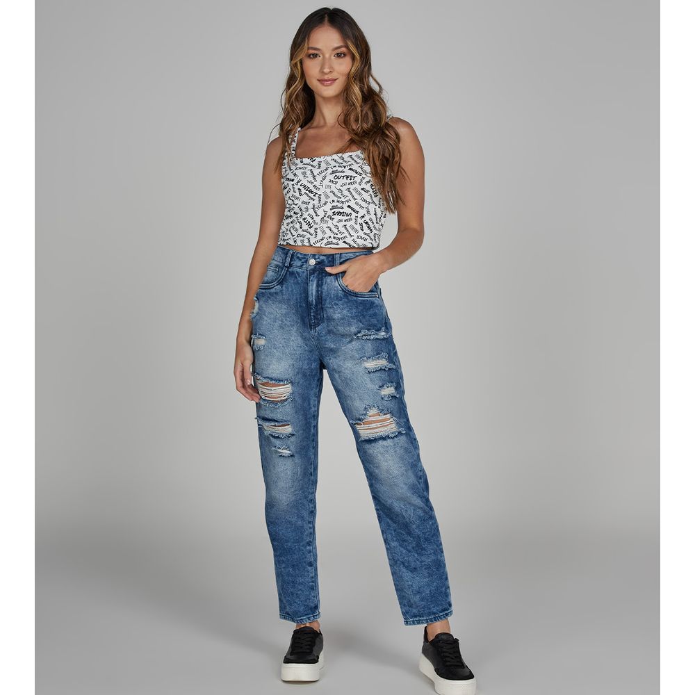 Jean para mujer tono claro Mom tiro súper alto con orillos desgastados |  Tienda Online - nafnaf