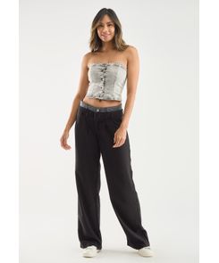Pantalón negro, tiro alto y doble pretina para mujeres