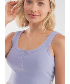 Camiseta tiras con perilla en rib crop