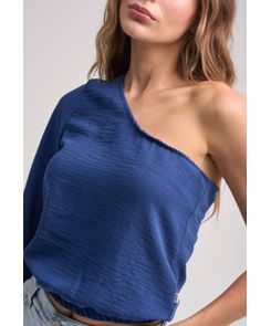 Blusa manga larga un solo hombro