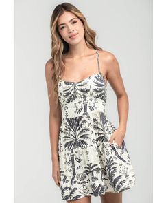 Vestido marfil con recogido en busto para mujeres
