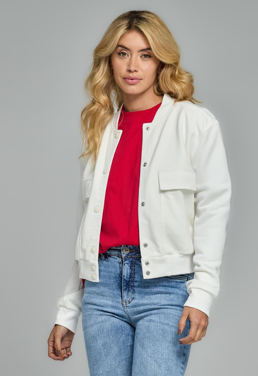Chaqueta marfil con bolsillos para mujeres