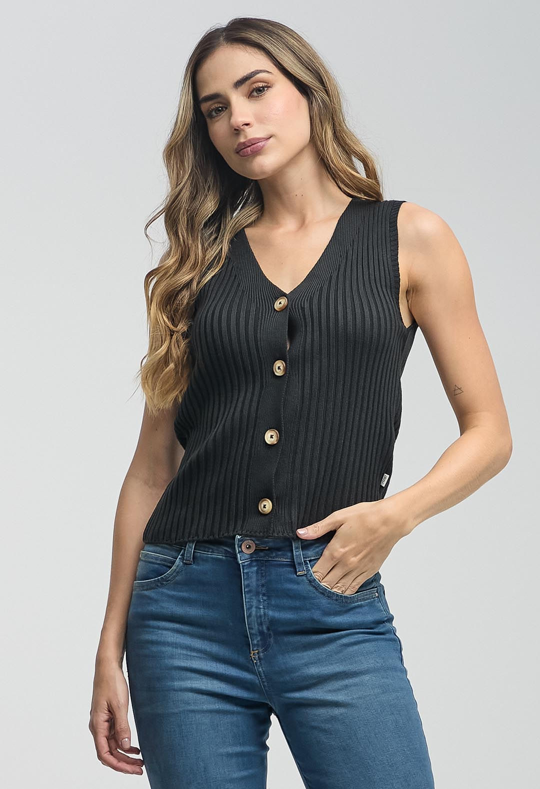 Chaleco negro con botones para mujeres